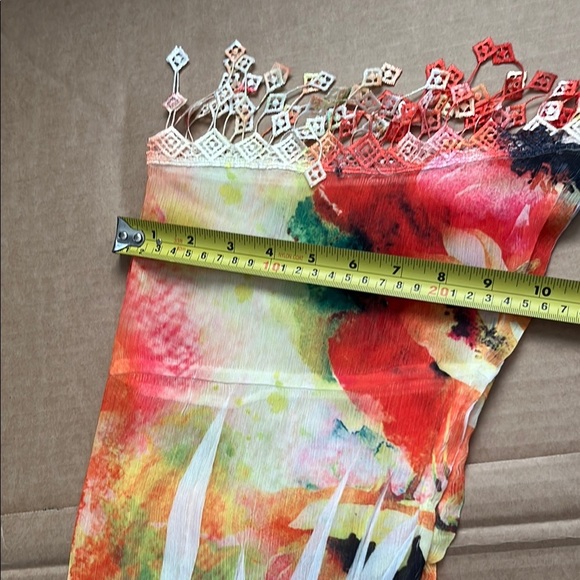 Sienna Rose Colorful Abstract Blouse - Picture 7 of 9